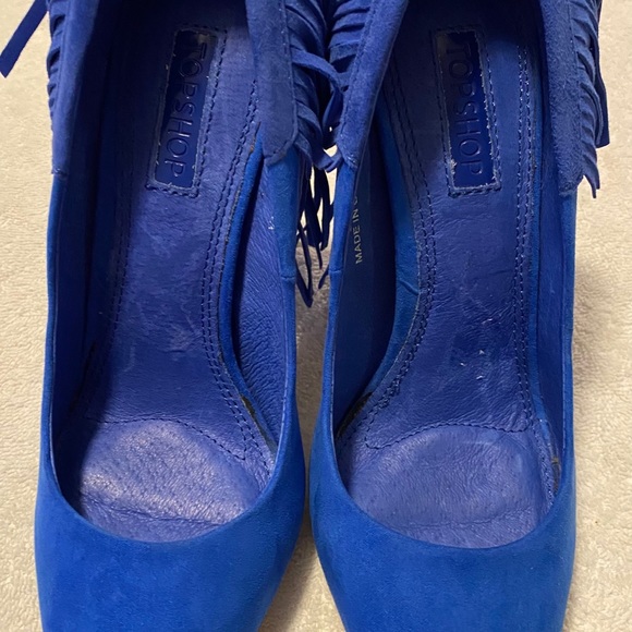 Brand New Gorgeous Suede Heels by TOP SHOP London - Box 64 - Picture 4 of 7